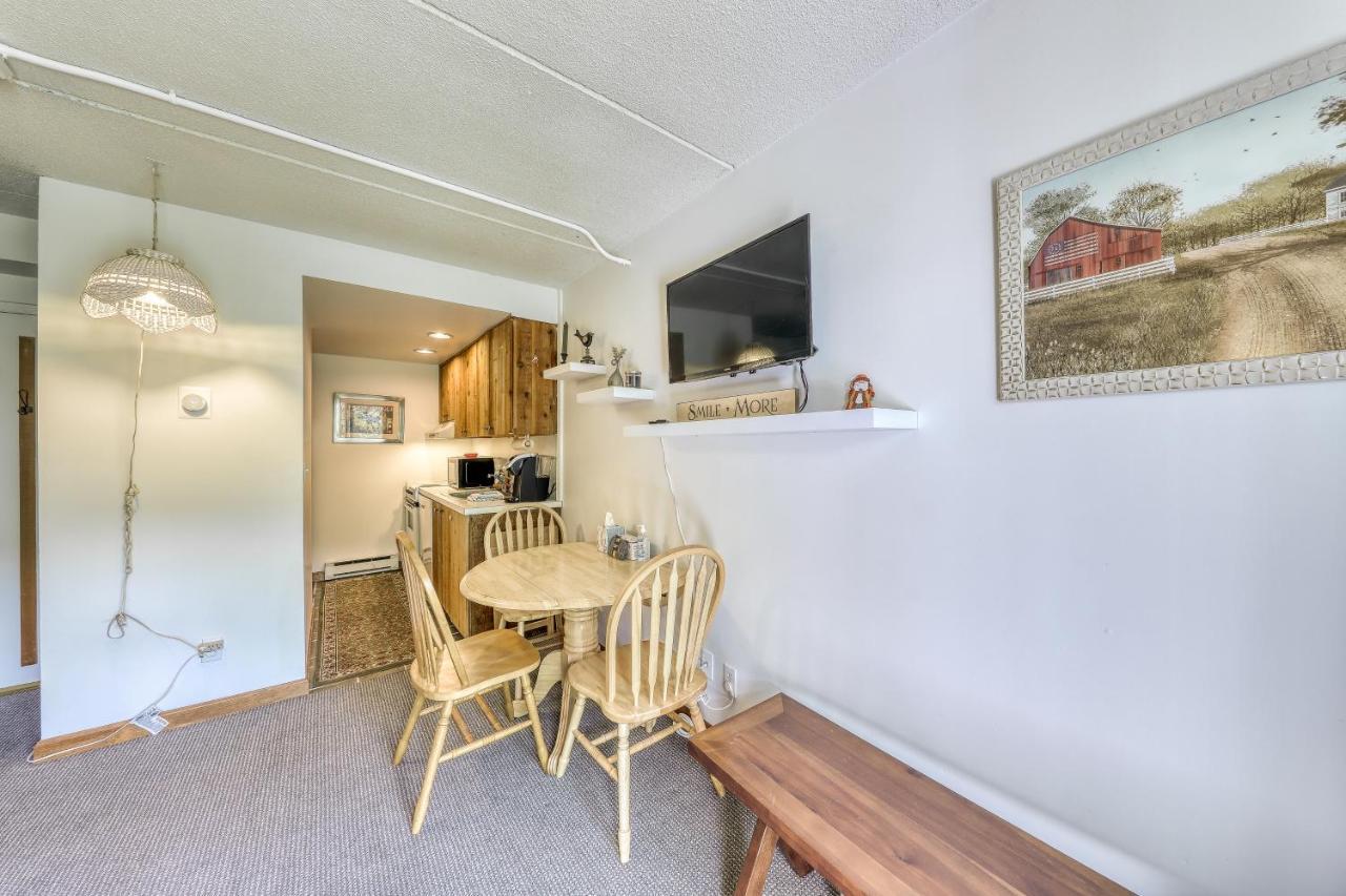 One-Bedroom Apartment,1147790563:JPEG