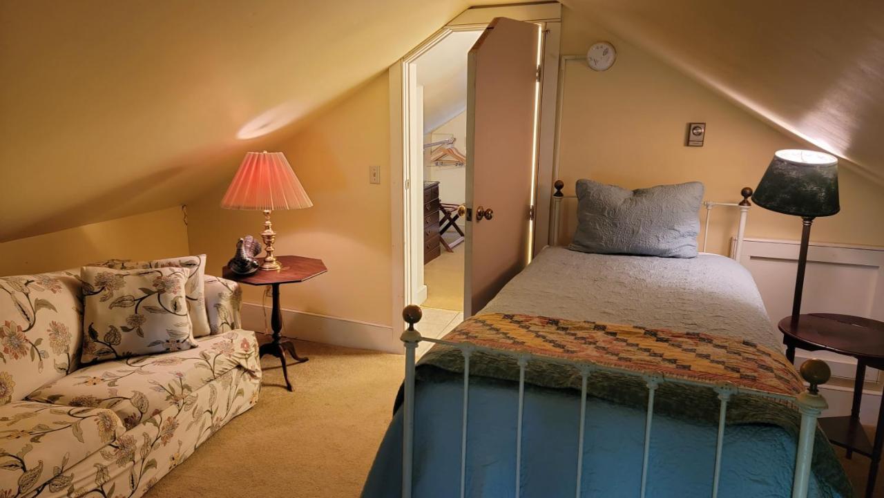 Classic Suite  # 3,1150127128:JPEG