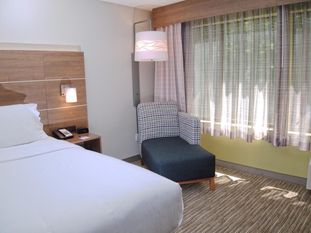Standard King Room,1282070317:JPEG