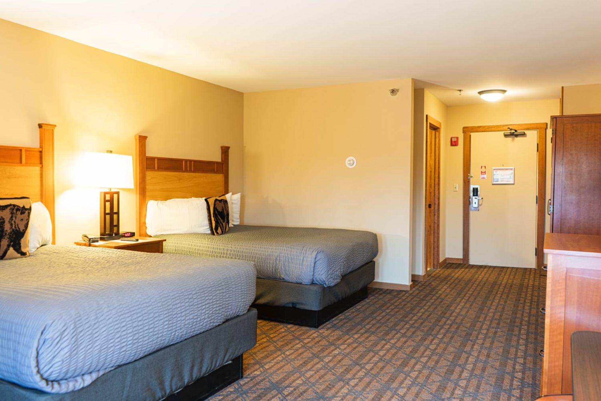 Deluxe Queen Room Two Queen Beds