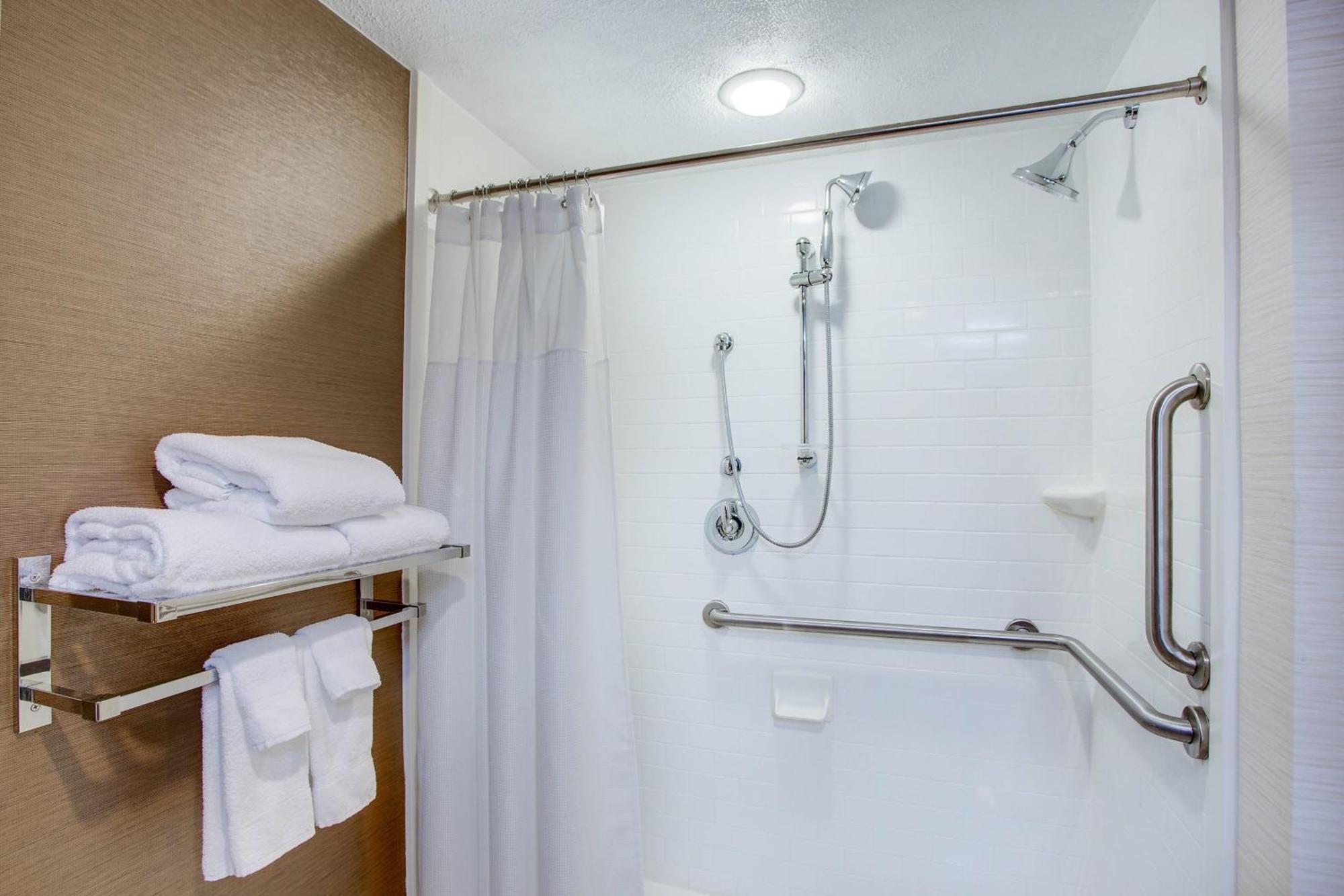 Queen Room Roll Shower Mobility Access or Hearing Accessible