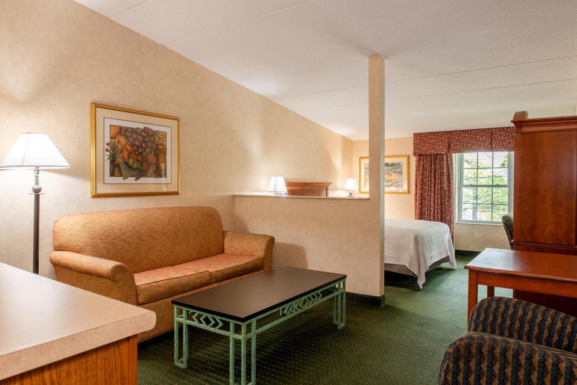 Queen Room
