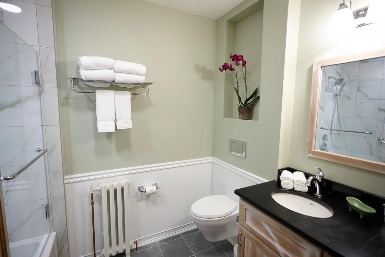 Three-Bedroom Cottage
