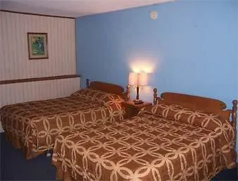 Knights Inn Bennington-1