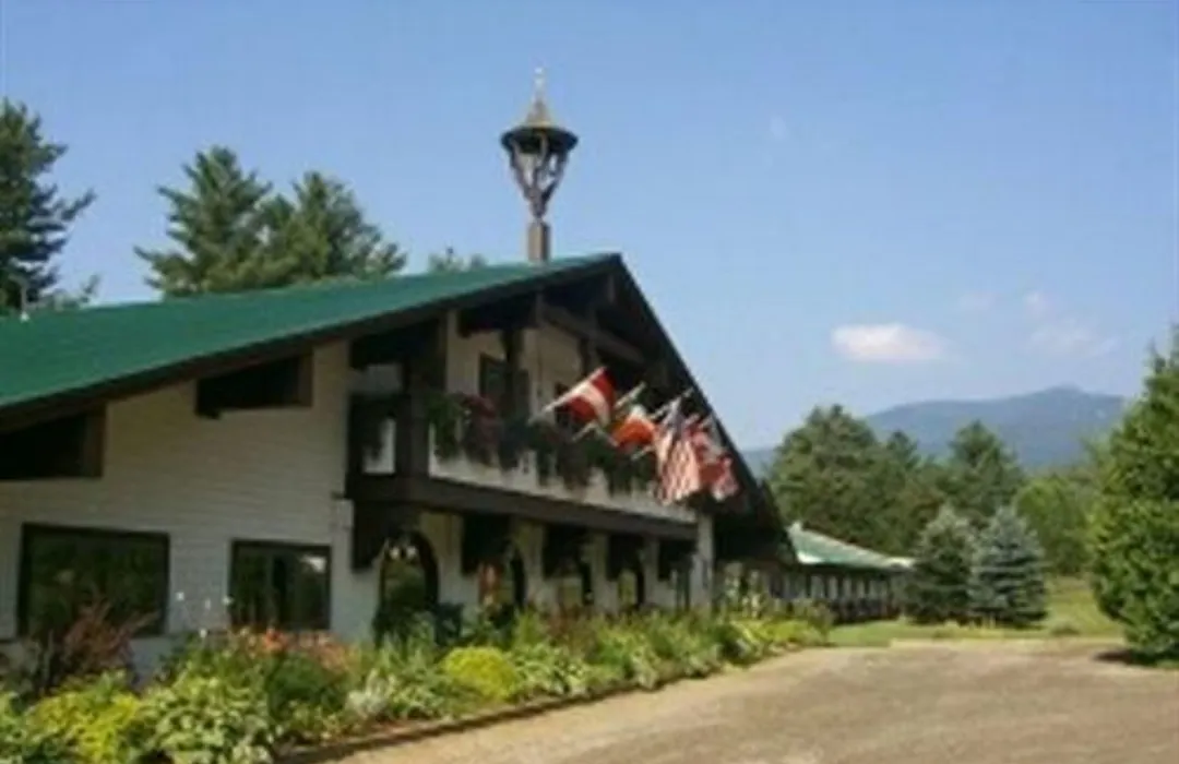 Northern Lights Lodge-1