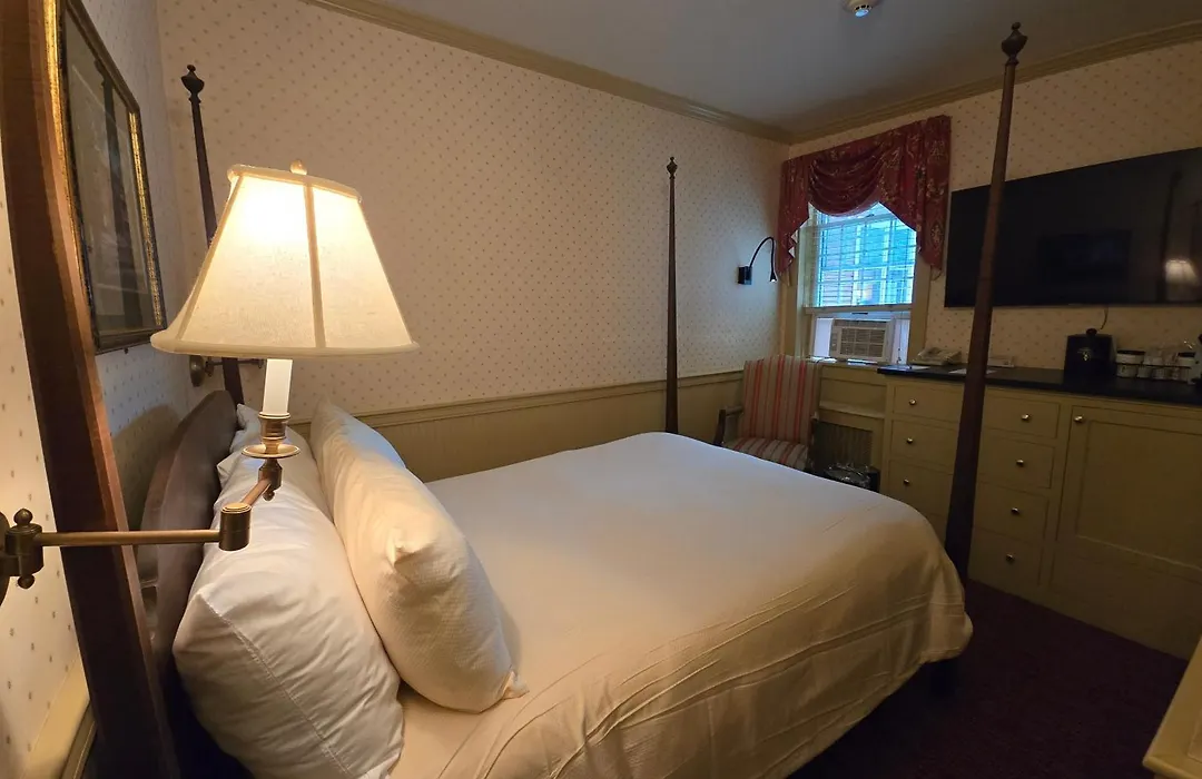 Green Mountain Inn-1