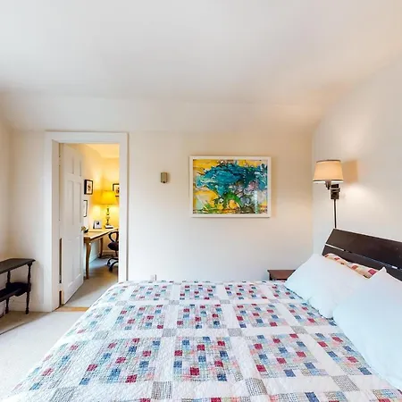 Artful Getaway-3