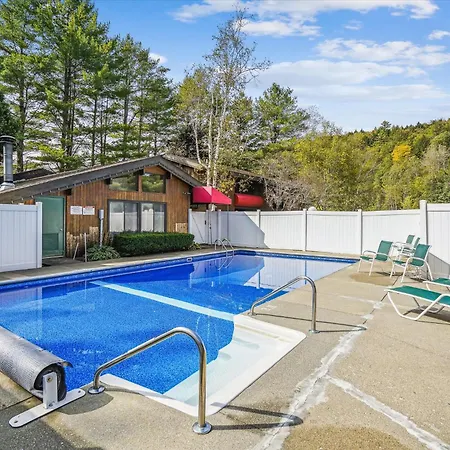 Cedarbrook Deluxe Two Bedroom Suite With Outdoor Heated Pool 20910-3