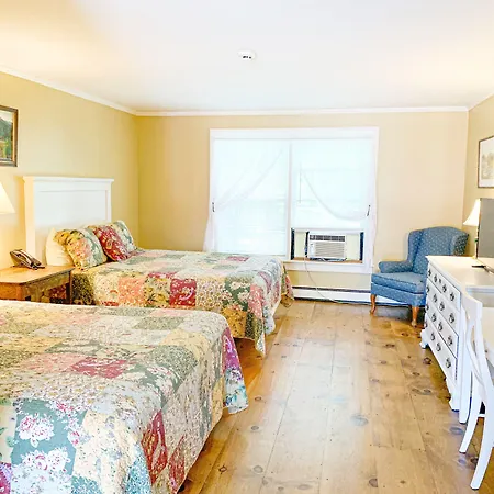 The Quechee Inn At Marshland Farm-2