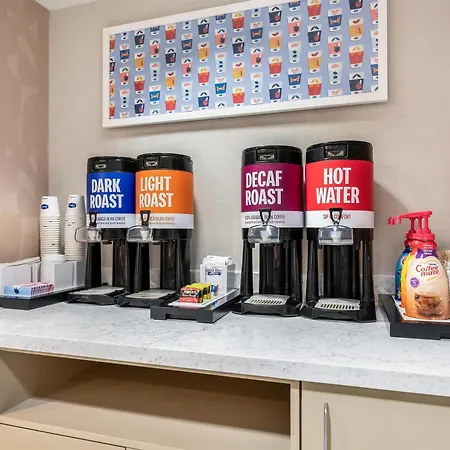Hampton Inn White River Junction-3