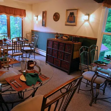 Weathertop Mountain Inn-2