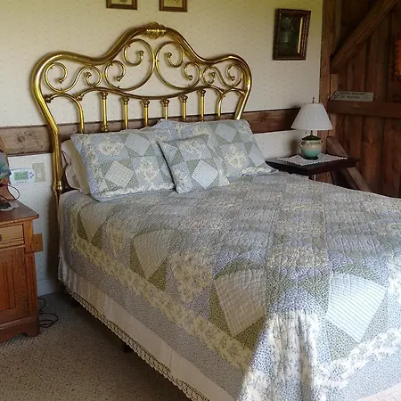 Lodge At Millstone Hill-2