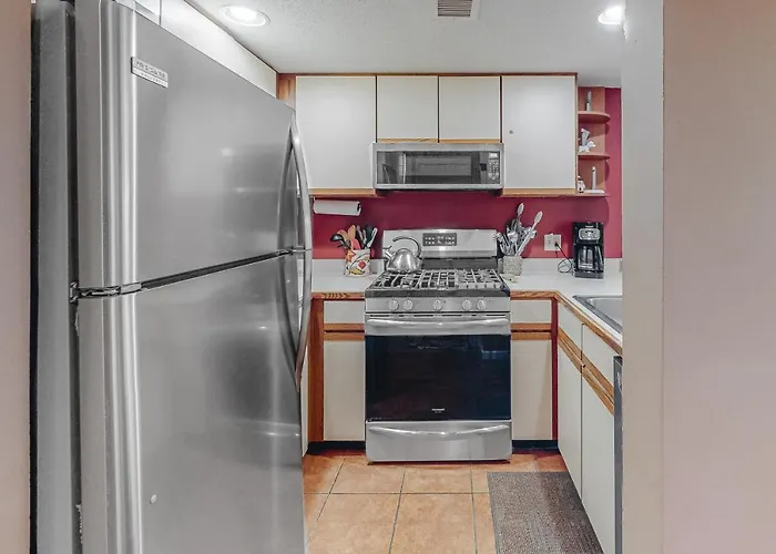 Winter Escape Apartment Ludlow