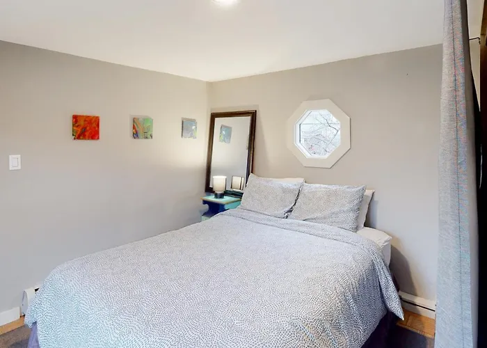 Londonderry Retreat Apartment