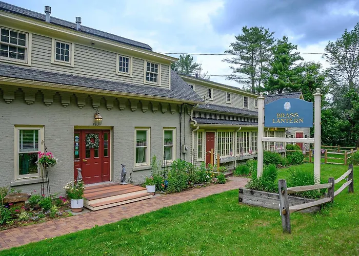 Brass Lantern Inn Stowe