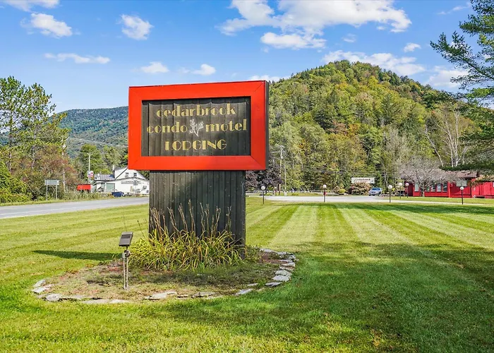 Cedarbrook Hotel Room W/2 Doubles 116 Killington