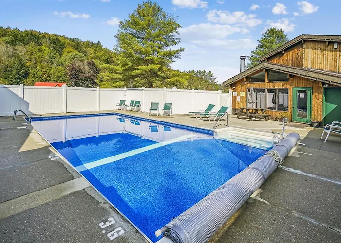 Cedarbrook Queen Studio 110 Killington