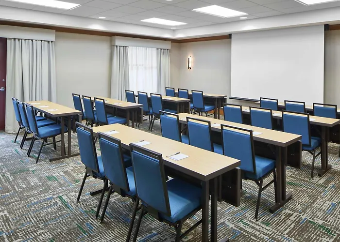 Hampton Inn & Suites Saratoga Springs Downtown