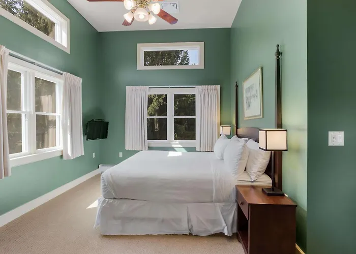 The Palmer House Resort, An Ascend Collection Hotel Manchester