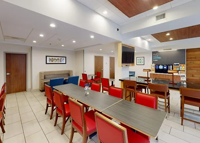 Holiday Inn Express South Burlington By Ihg