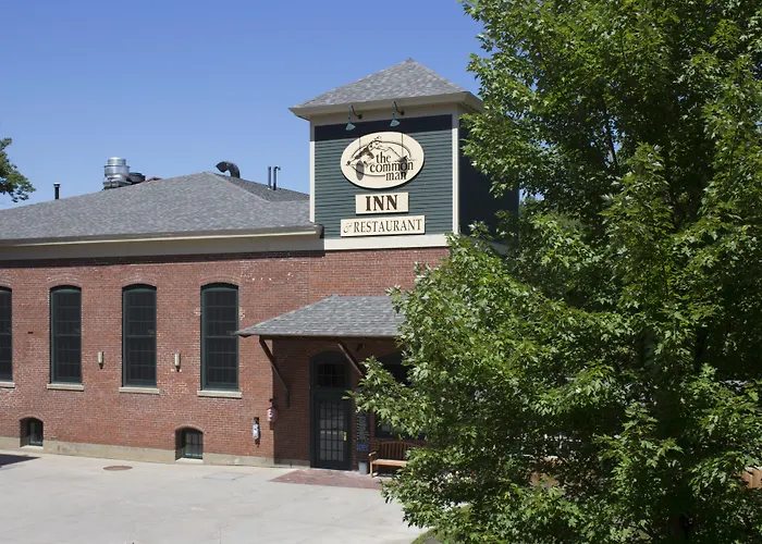 The Common Man Inn & Restaurant