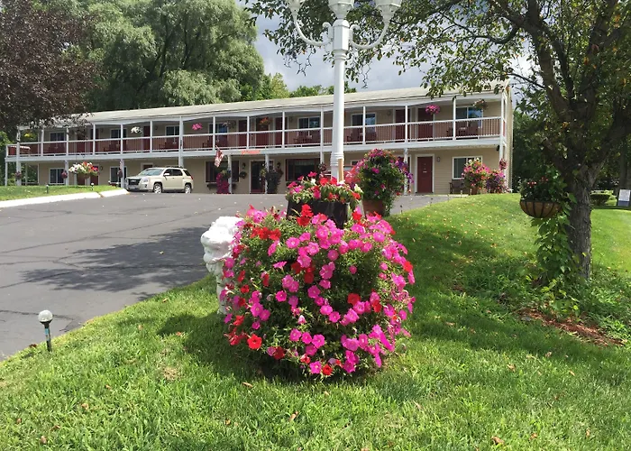 Cozy Corner Motel