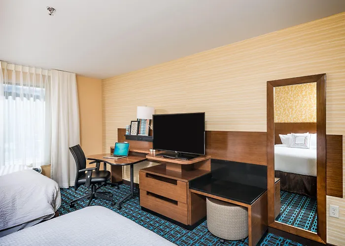 Fairfield Inn & Suites By Marriott Plymouth White Mountains