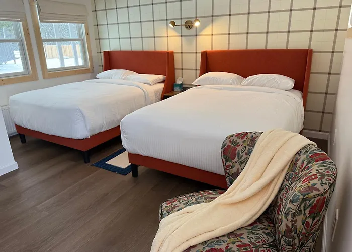 Coho Inn & Motor Lodge