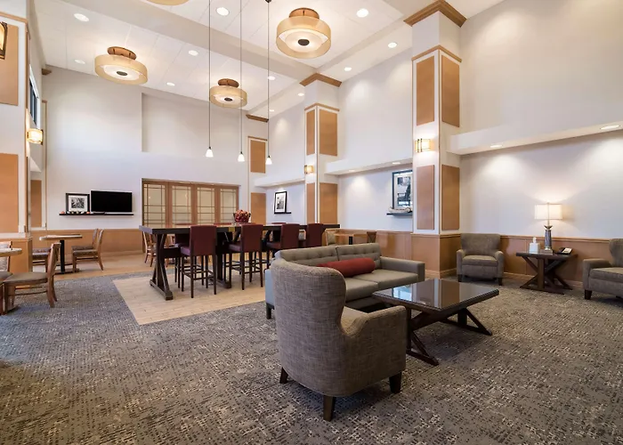 Hampton Inn & Suites Plattsburgh